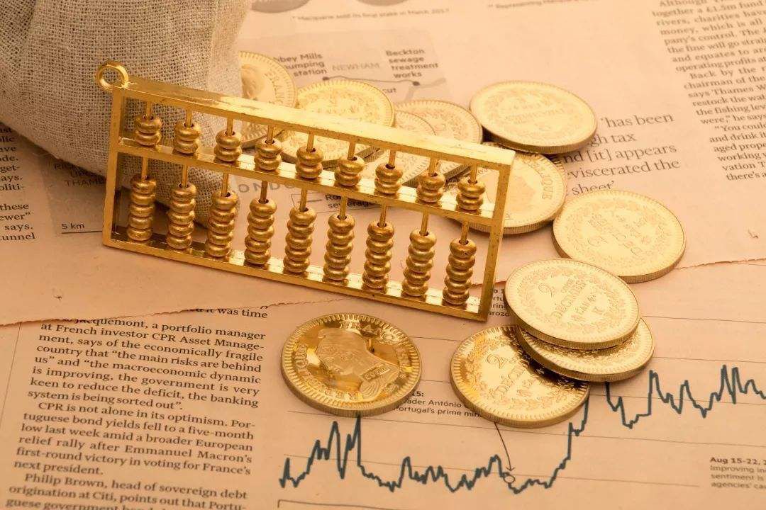 独立候选人纳夫罗茨基赢得波兰总统选举